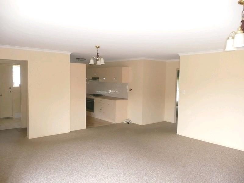 7 Woodbridge Crescent, Lake Munmorah NSW 2259