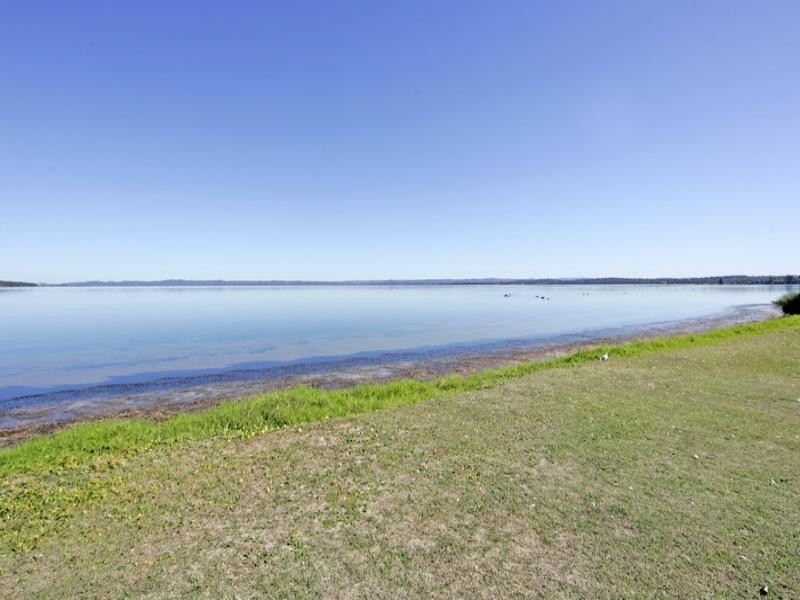 71 Moss Avenue, Toukley NSW 2263