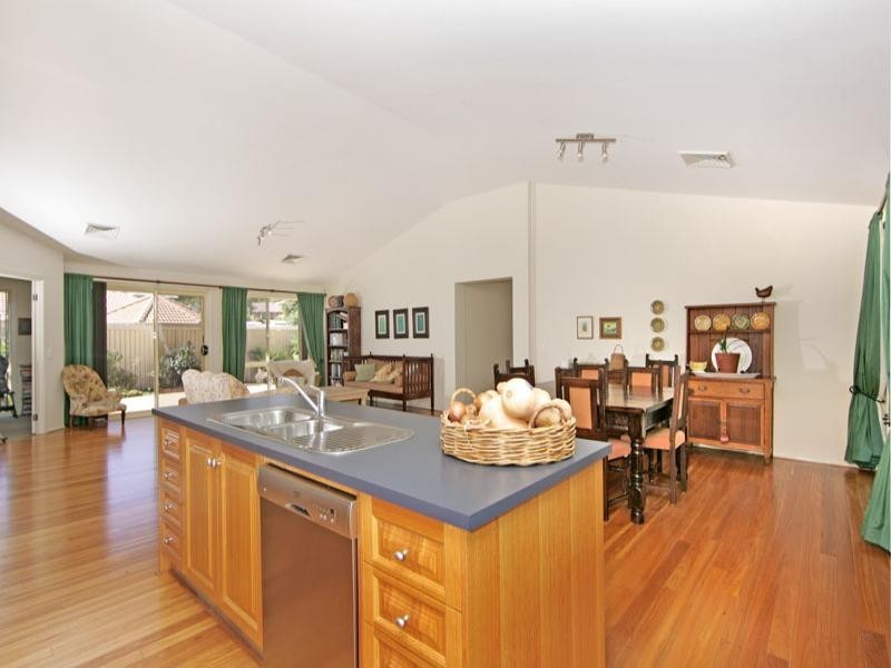 5 Primula Close, Woongarrah NSW 2259
