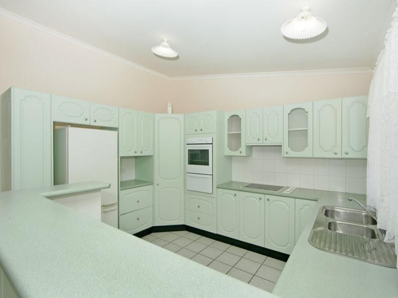 12 Chelmsford Road, Lake Haven NSW 2263