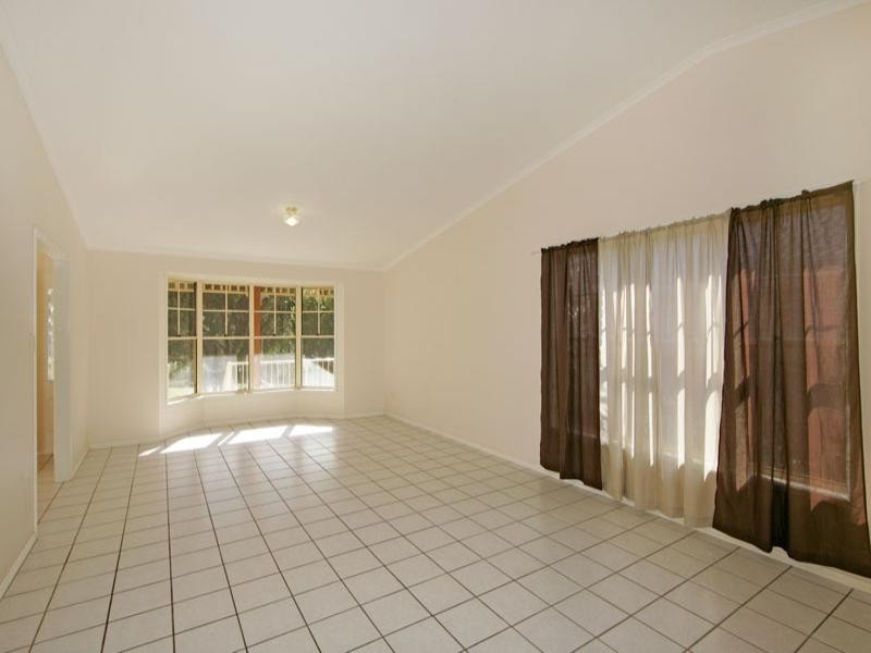 12 Chelmsford Road, Lake Haven NSW 2263