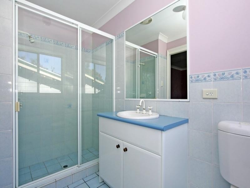 12 Chelmsford Road, Lake Haven NSW 2263