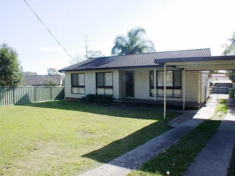 22 Blackford Avenue, Kanwal NSW 2259