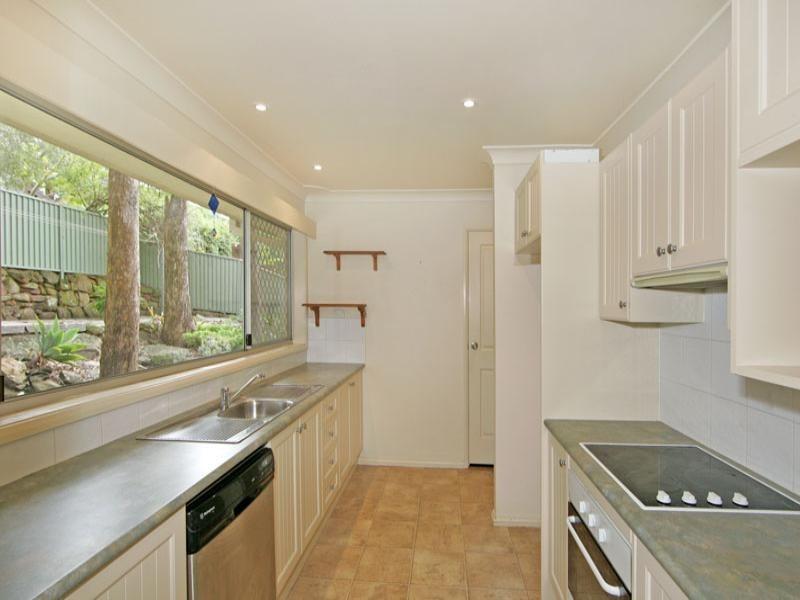 42 Donald Avenue, Kanwal NSW 2259
