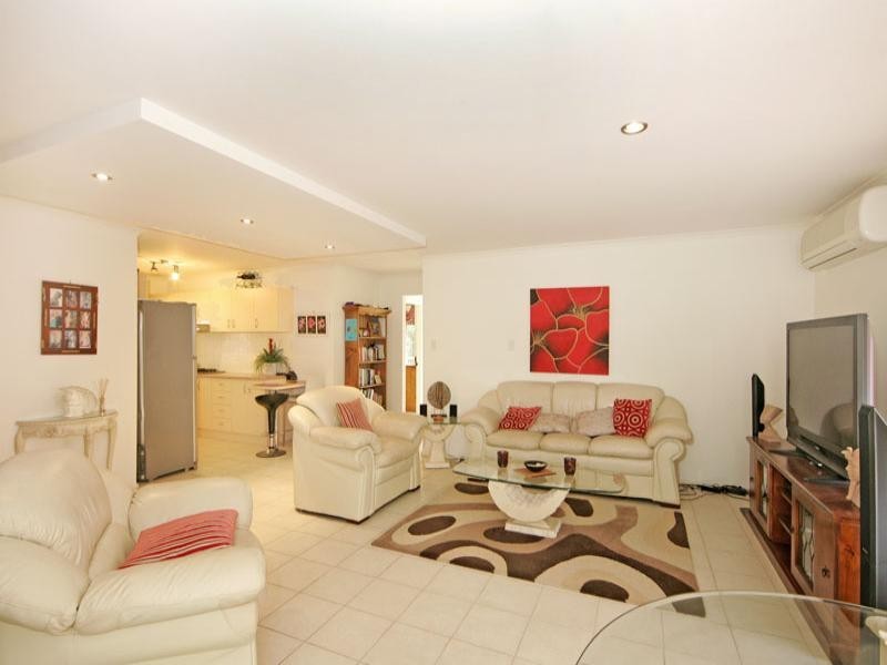 11 Winchester Drive, Lake Munmorah NSW 2259