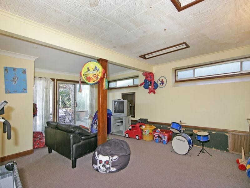 11 Tosca Drive, Gorokan NSW 2263