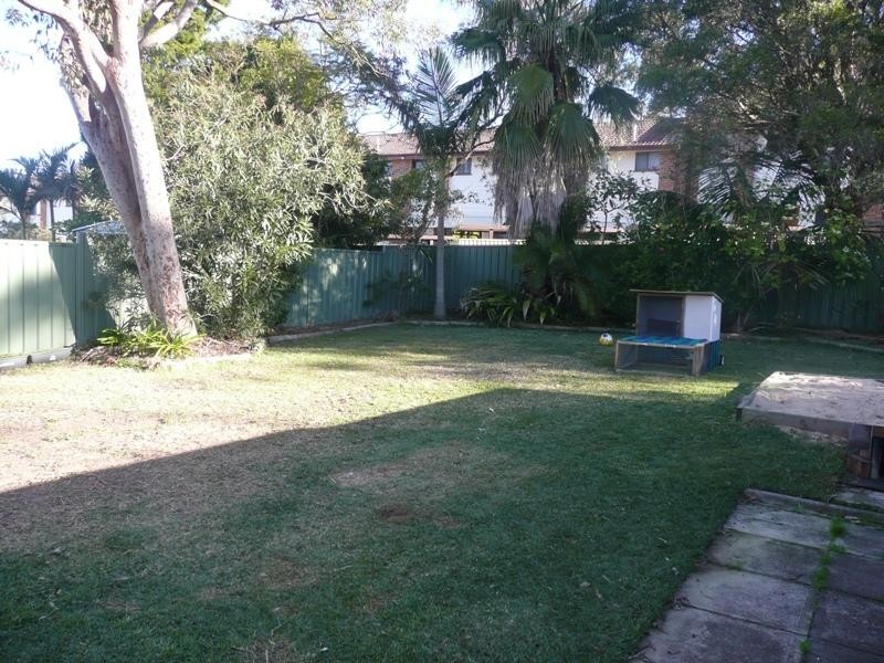 90 Dalnott Road, Gorokan NSW 2263