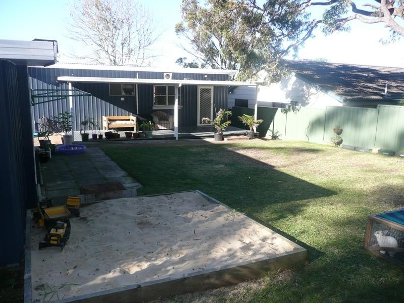 90 Dalnott Road, Gorokan NSW 2263