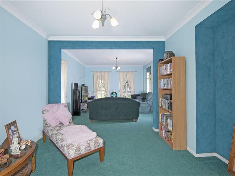 8 Arakoon Avenue, Woongarrah NSW 2259