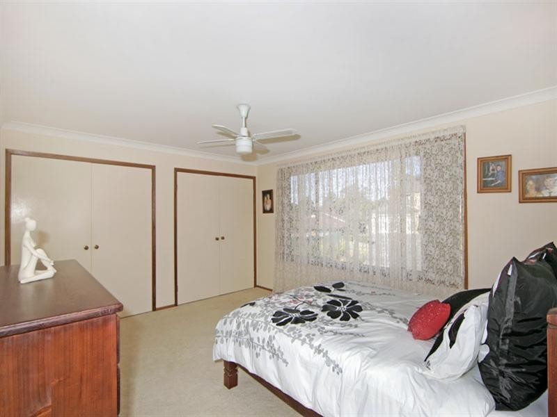13 Courigal Street, Lake Haven NSW 2263