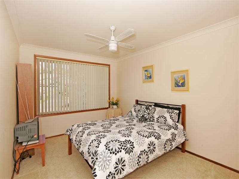 13 Courigal Street, Lake Haven NSW 2263