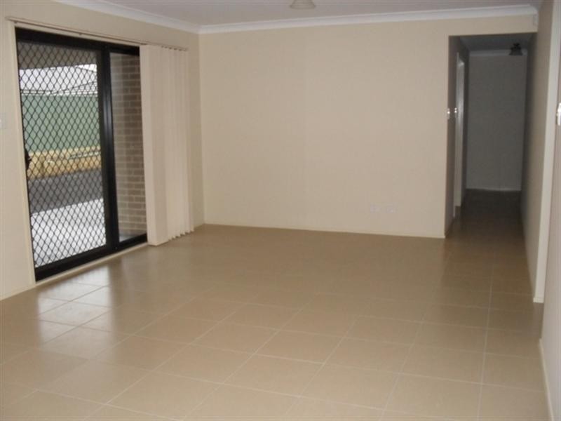 4 Kooringal Avenue, Woongarrah NSW 2259