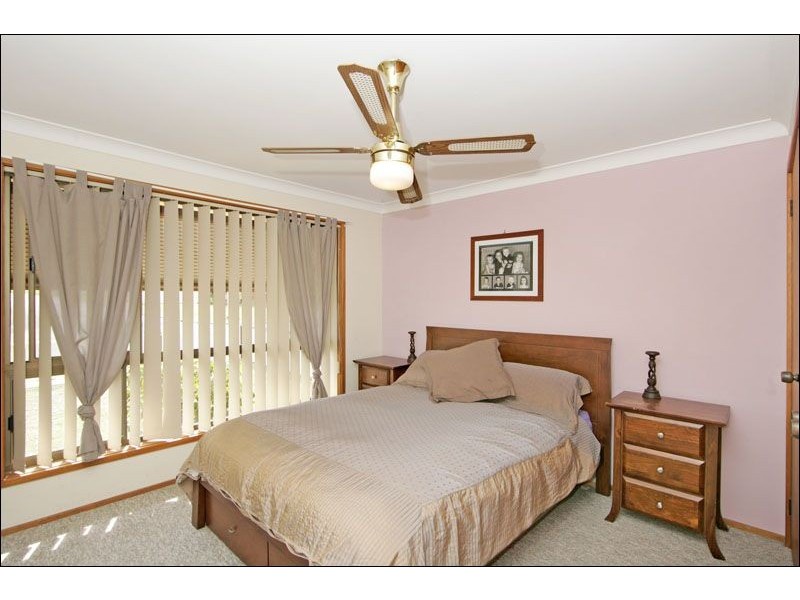 45 Cornwall Avenue, Gorokan NSW 2263