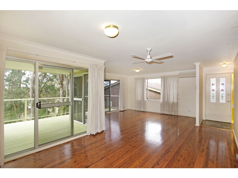 42 Donald Avenue, Kanwal NSW 2259