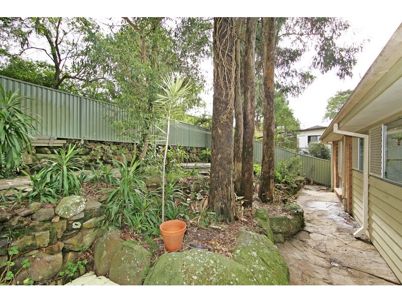 42 Donald Avenue, Kanwal NSW 2259