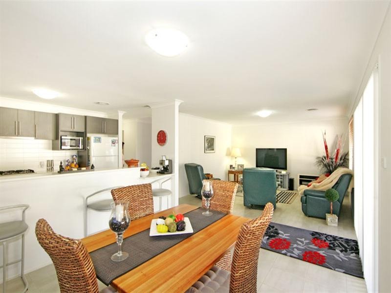 54 Hakone Road, Woongarrah NSW 2259