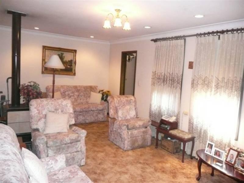 4 Buckland Avenue, Kanwal NSW 2259