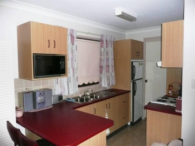 4 Buckland Avenue, Kanwal NSW 2259