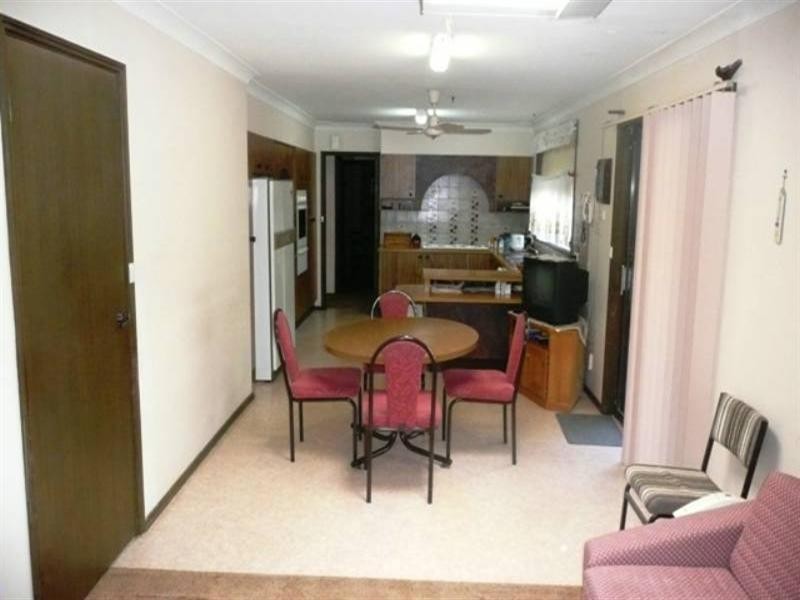 4 Buckland Avenue, Kanwal NSW 2259