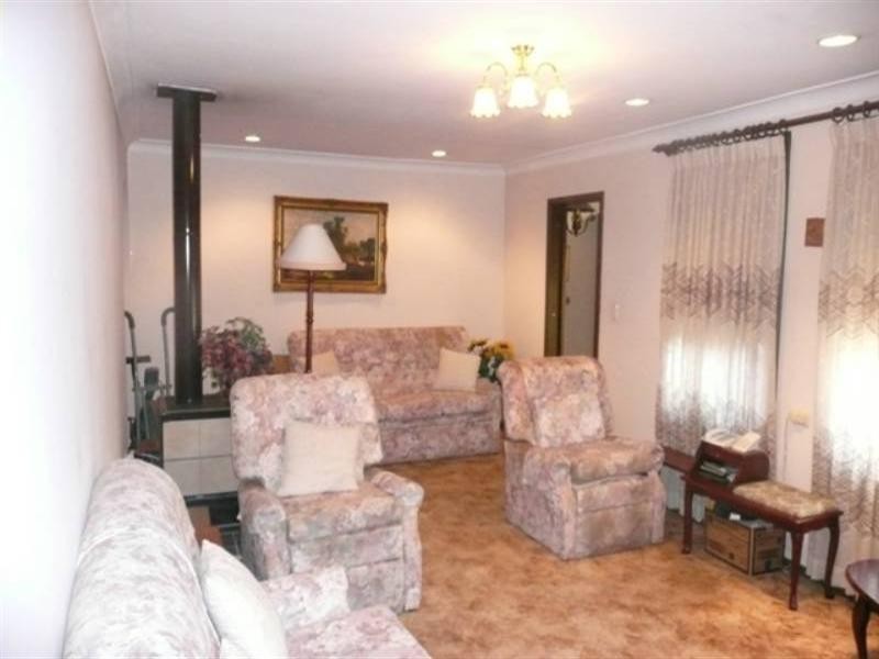 4 Buckland Avenue, Kanwal NSW 2259