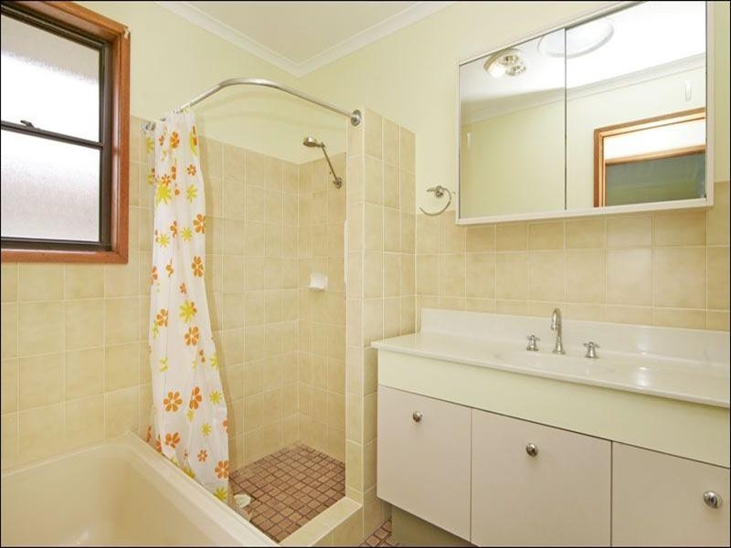 53 Gilbert Avenue, Gorokan NSW 2263