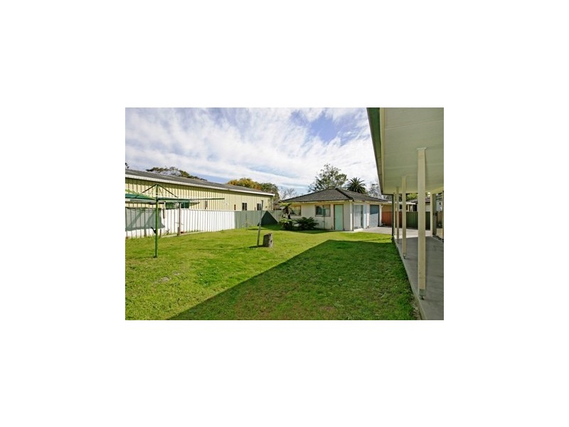 29 Jones Avenue, Toukley NSW 2263