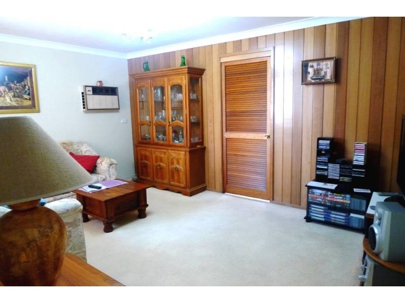 1 Marks Road, Gorokan NSW 2263