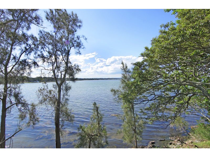 8a Main Road, Toukley NSW 2263