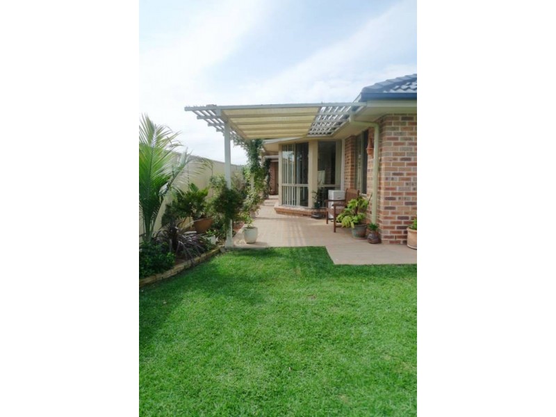64 Piper Drive, Hamlyn Terrace NSW 2259