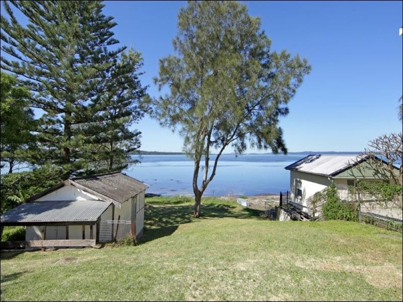 93 Main Road, Toukley NSW 2263