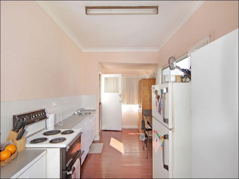 93 Main Road, Toukley NSW 2263