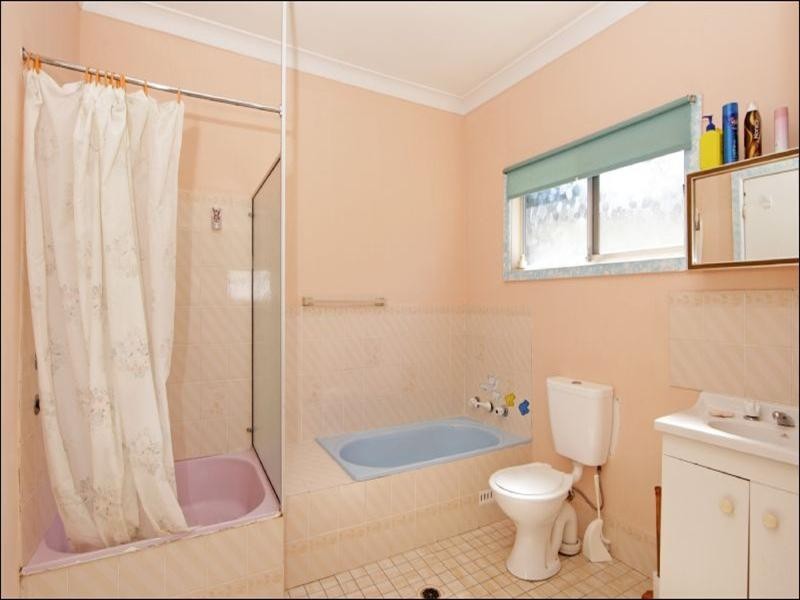 93 Main Road, Toukley NSW 2263