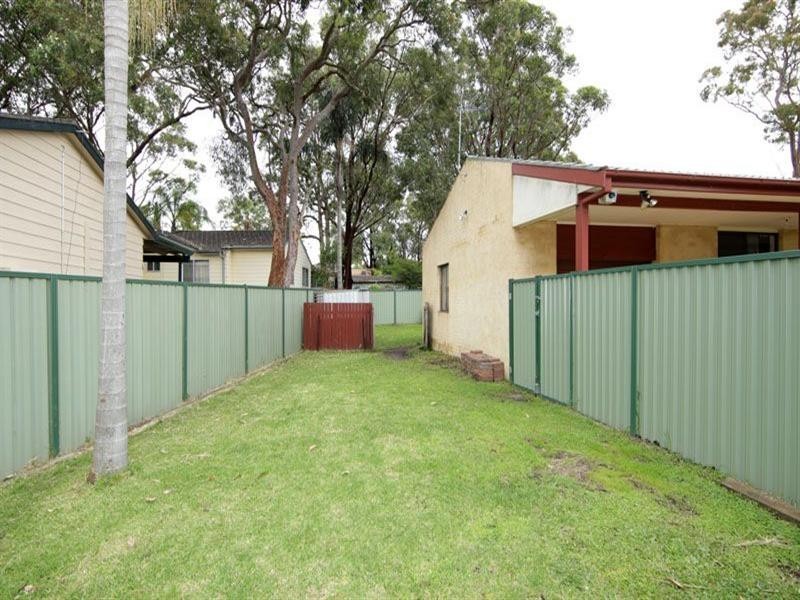 4 Wirriga Avenue, Charmhaven NSW 2263