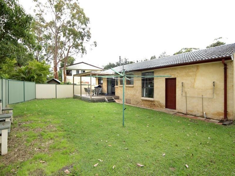 4 Wirriga Avenue, Charmhaven NSW 2263