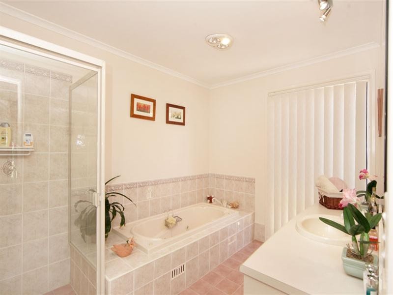 7 Mercator Close, Lake Munmorah NSW 2259