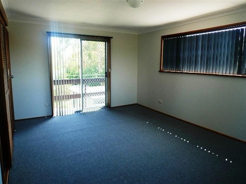 17 Avonlea Avenue, Gorokan NSW 2263