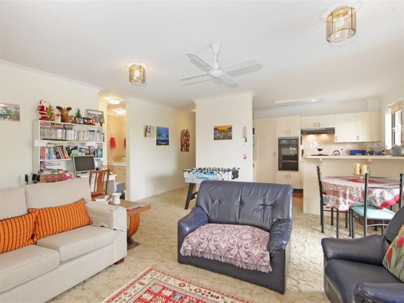 10/2 Mini Street, The Entrance North NSW 2261