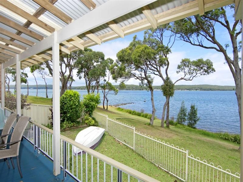 26 Noamunga Crescent, Gwandalan NSW 2259