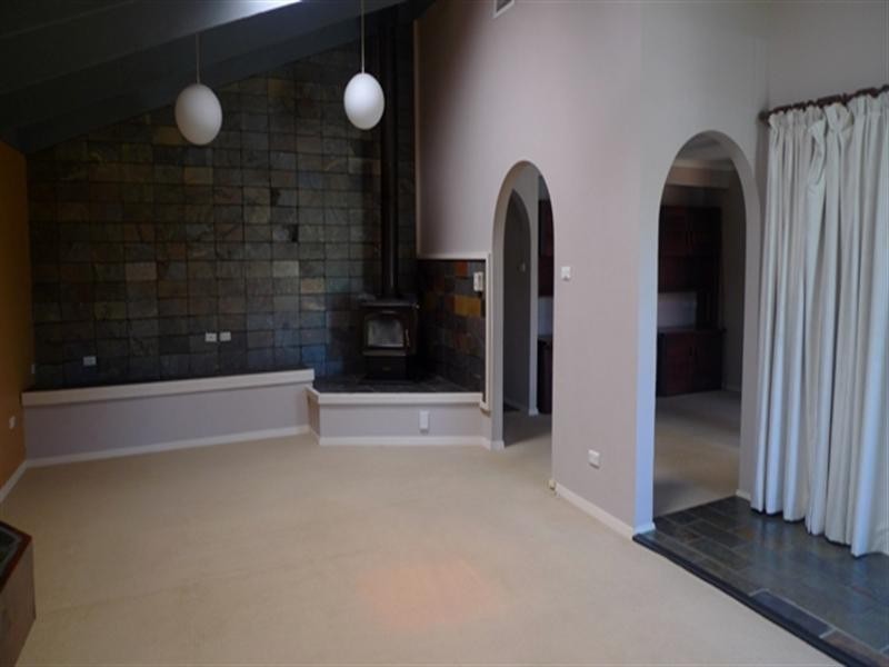 55 Arlington Street, Gorokan NSW 2263