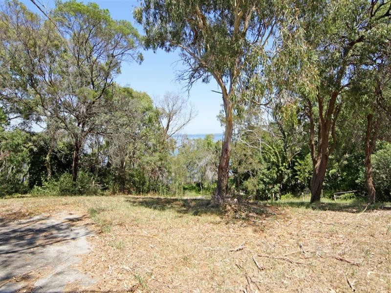 74 Diamond Head Drive, Budgewoi NSW 2262