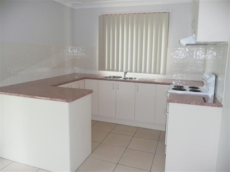 28 Avonlea Avenue, Gorokan NSW 2263