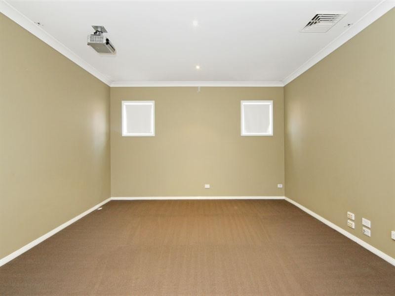 17 Farrier Crescent, Hamlyn Terrace NSW 2259