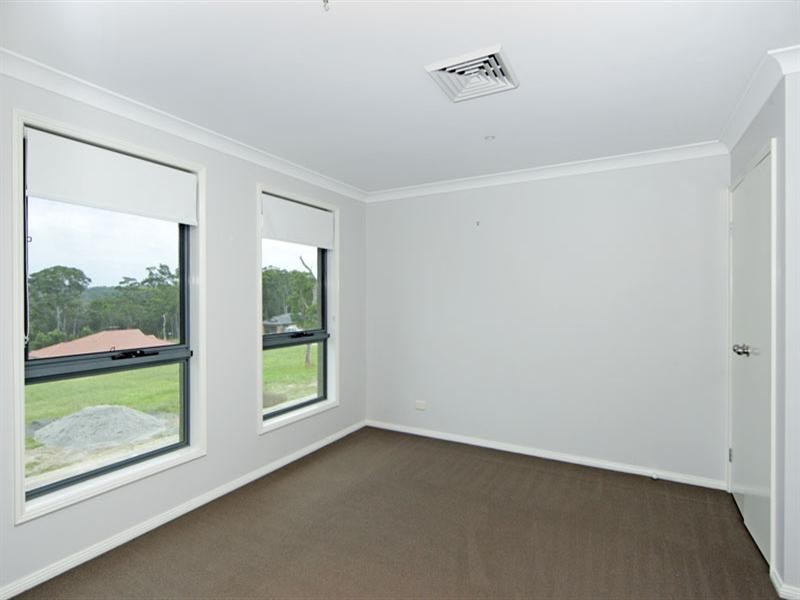 17 Farrier Crescent, Hamlyn Terrace NSW 2259