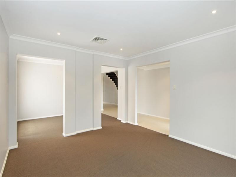 17 Farrier Crescent, Hamlyn Terrace NSW 2259