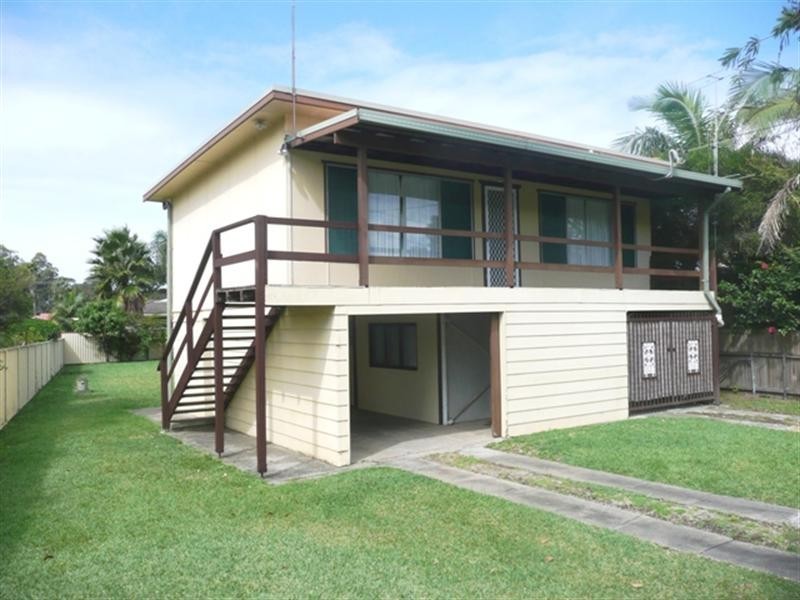 7 Taloma Street, Gorokan NSW 2263