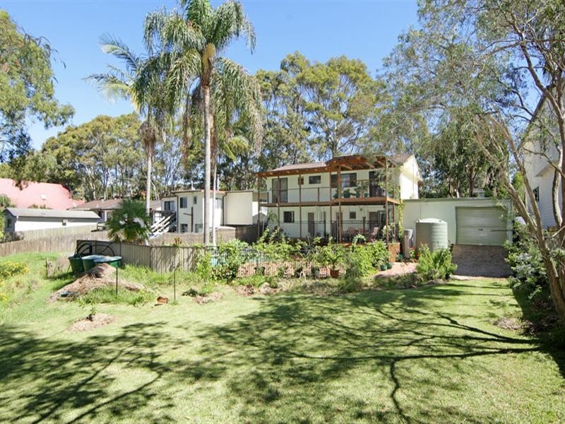 37 Donald Avenue, Kanwal NSW 2259