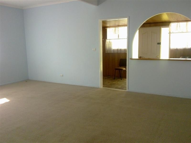 13 Wallarah Road, Gorokan NSW 2263