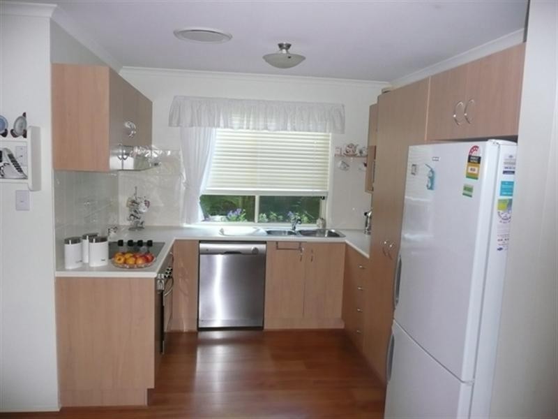 2 Pulaski Court, Lake Munmorah NSW 2259