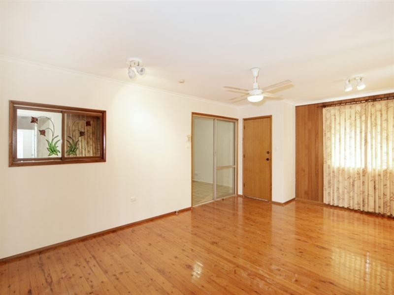 2 Jetty Avenue, Charmhaven NSW 2263