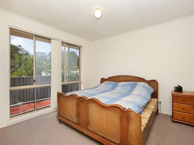 12 Oxford Drive, Lake Haven NSW 2263